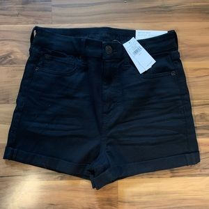 3/$25 - American Eagle Black Curvy Hi-Rise Shortie